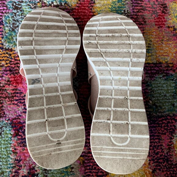 Juicy Couture Shoes - Picture 6 of 6